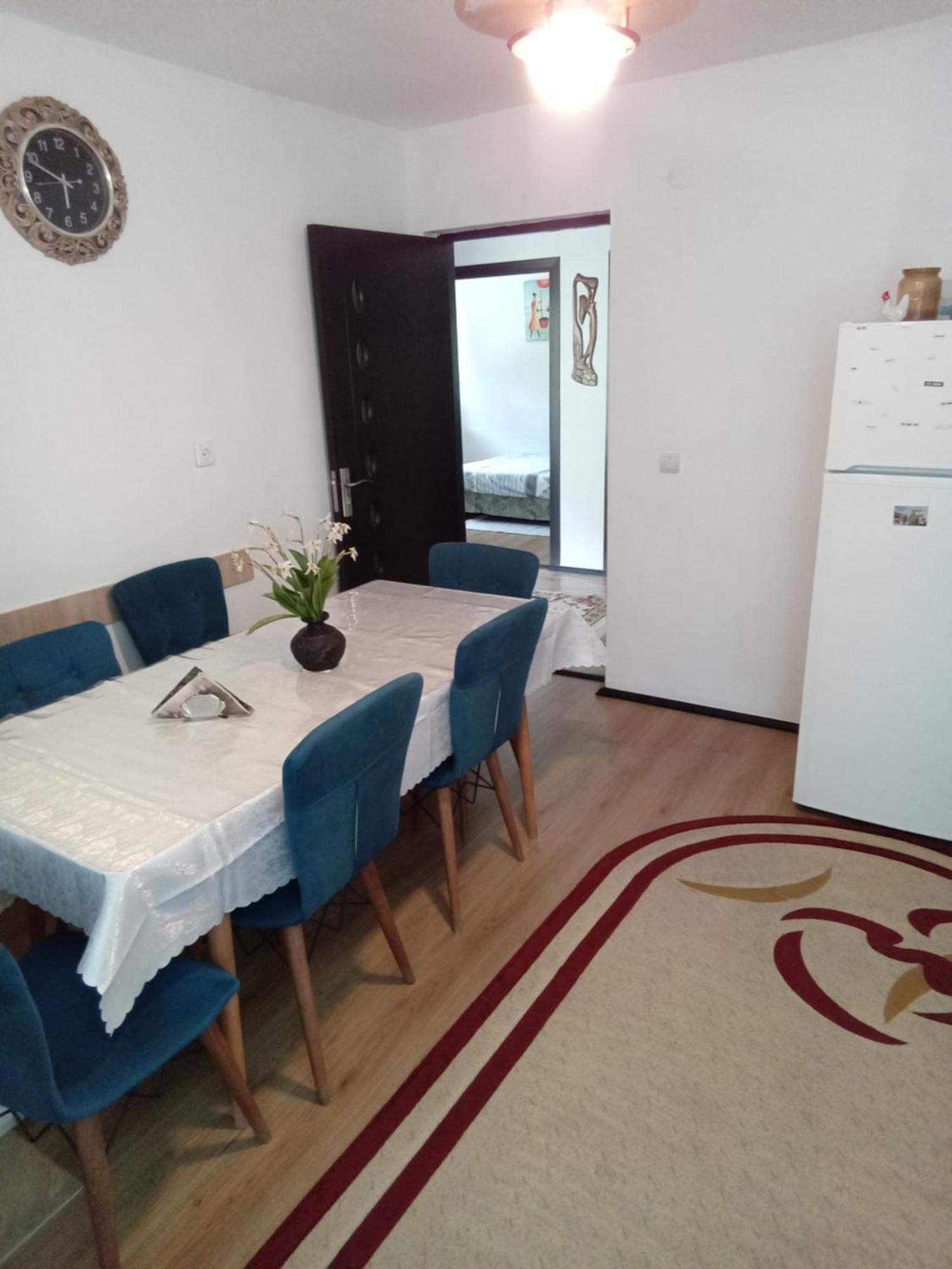 Casa Ozon Hotel Vulcan  Екстериор снимка